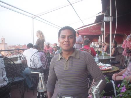 nOmaD a kech